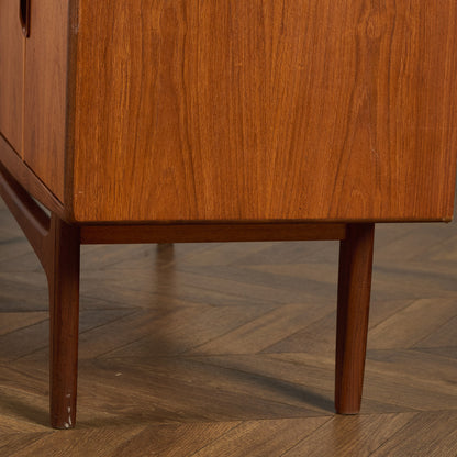 Fresco ヴィンテージ 脚付き サイドボード (4072)