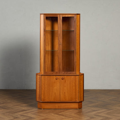 ヴィンテージ コーナーキャビネット