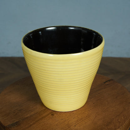 German Art Pottery フラワーベース