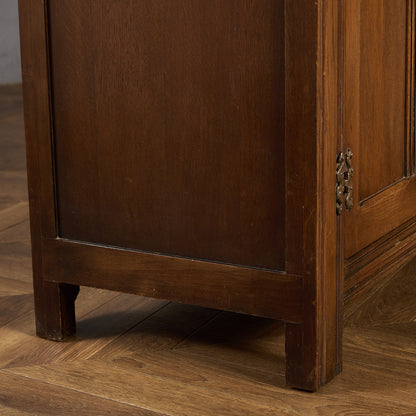 Gomme Furniture Wycombe ガラス キャビネット