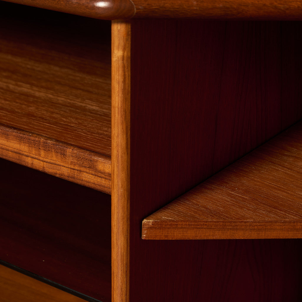 ヴィンテージ コーナー キャビネット  AVボード