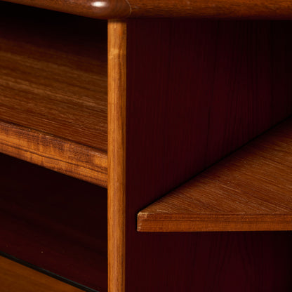 ヴィンテージ コーナー キャビネット  AVボード