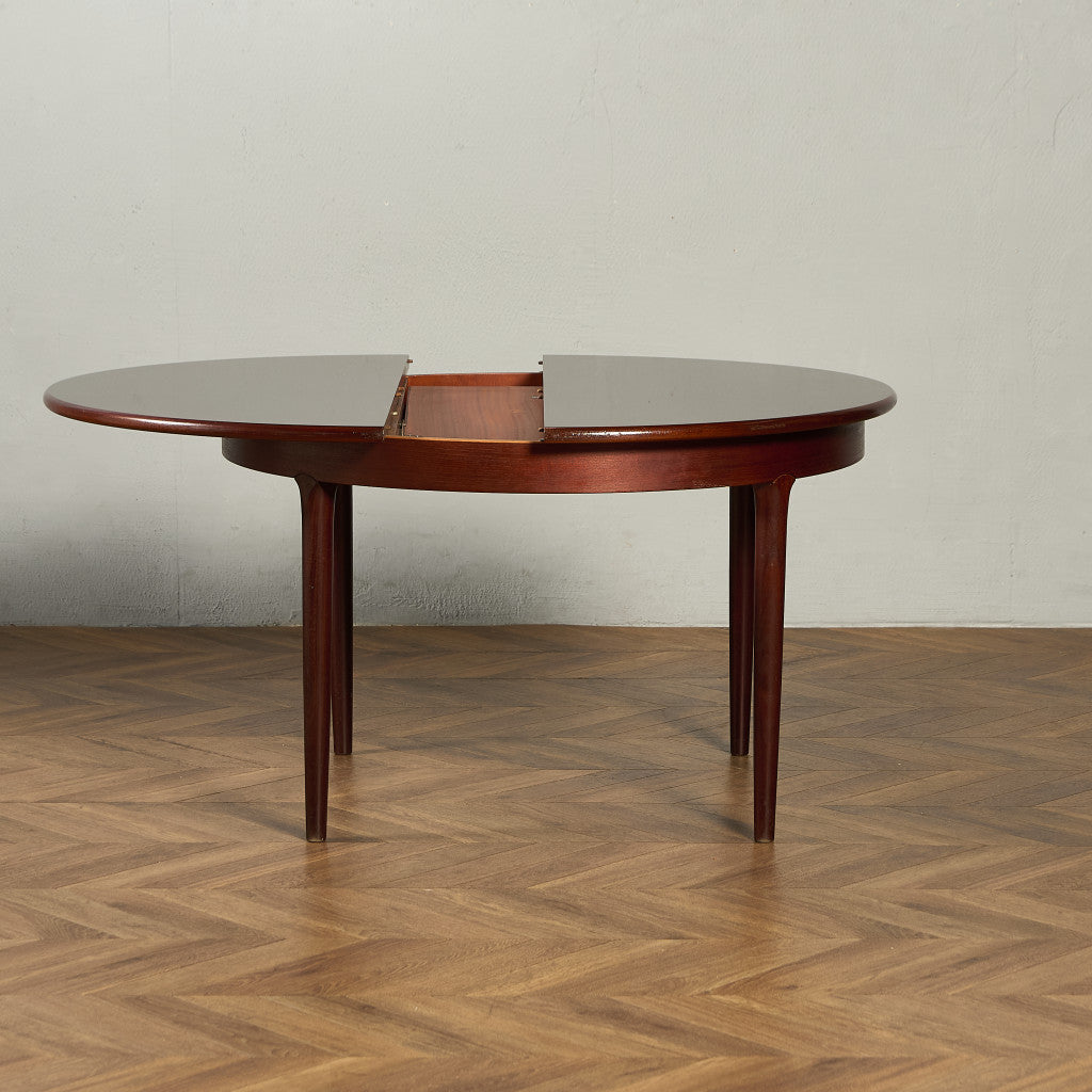 ヴィンテージ エクステンション ラウンドダイニングテーブル