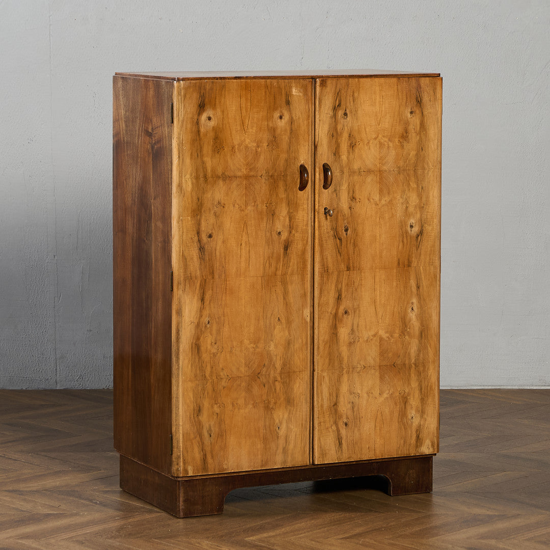 ワードローブ – camori ヴィンテージ家具・北欧インテリアの通販サイト