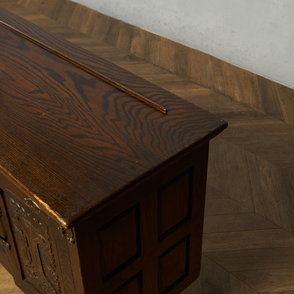 Webber Furniture サイドボード 食器棚