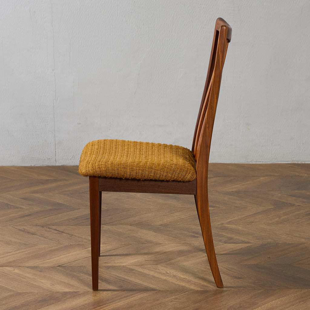 スラットバックチェア (4540)