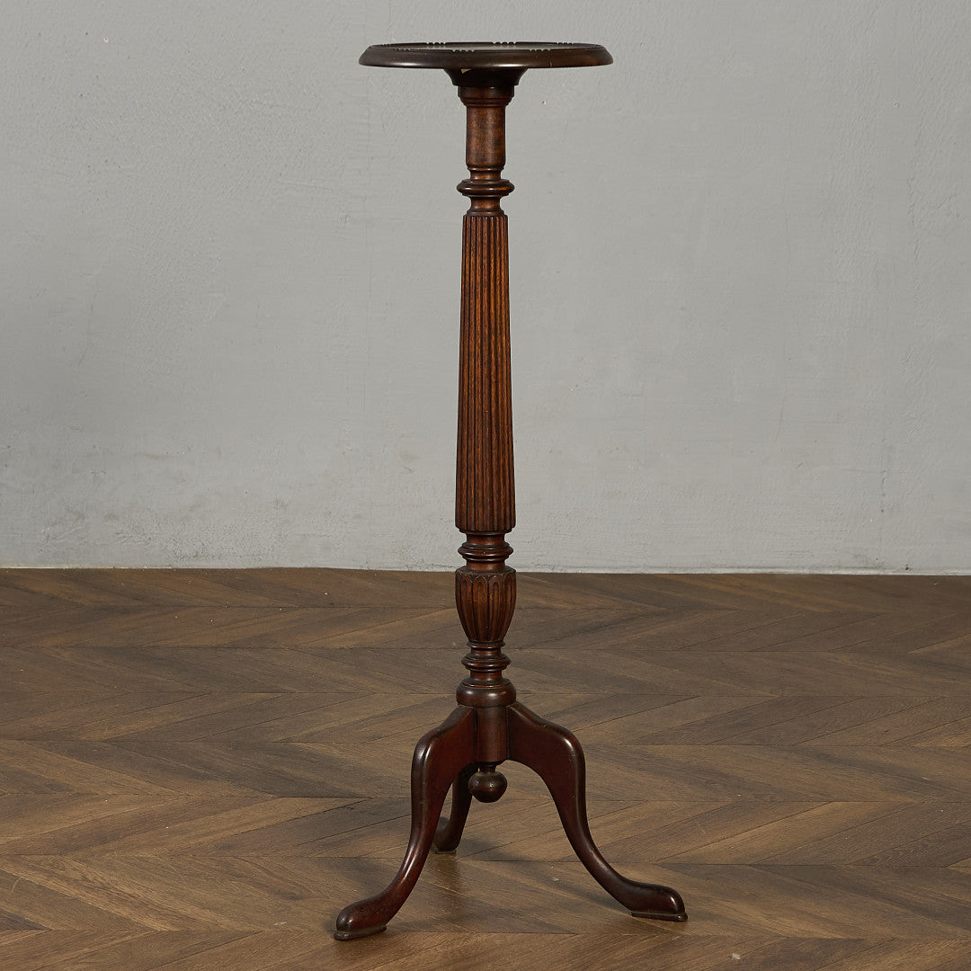 カブリオールレッグ(猫脚) – camori ヴィンテージ家具・北欧インテリア