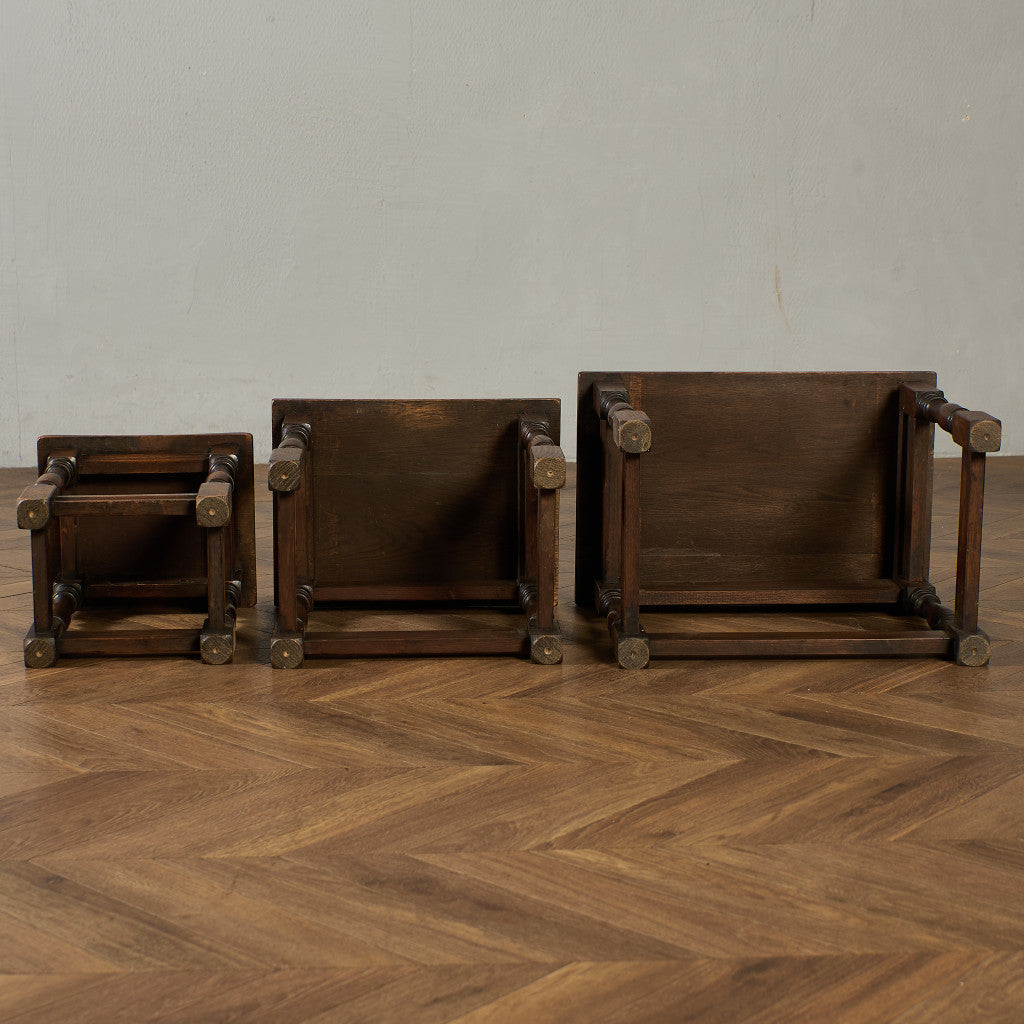 英国 クラシック オーク材 ネストテーブル