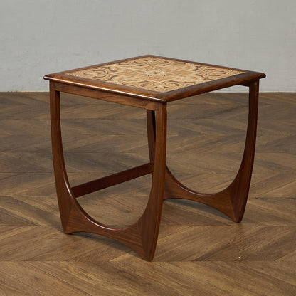 Astro ヴィンテージ タイルトップ ネストテーブル (3552D)