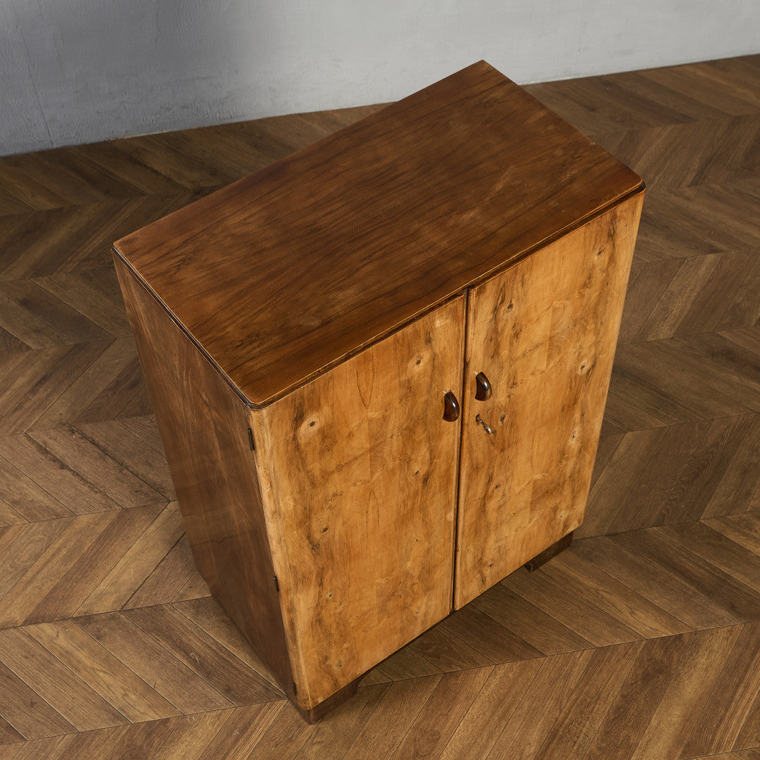 イギリス ヴィンテージ ワードローブ