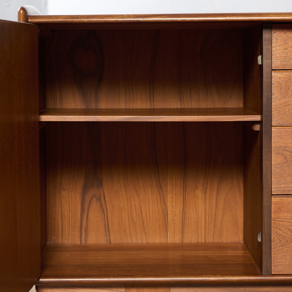 Volany ヴィンテージ サイドボード