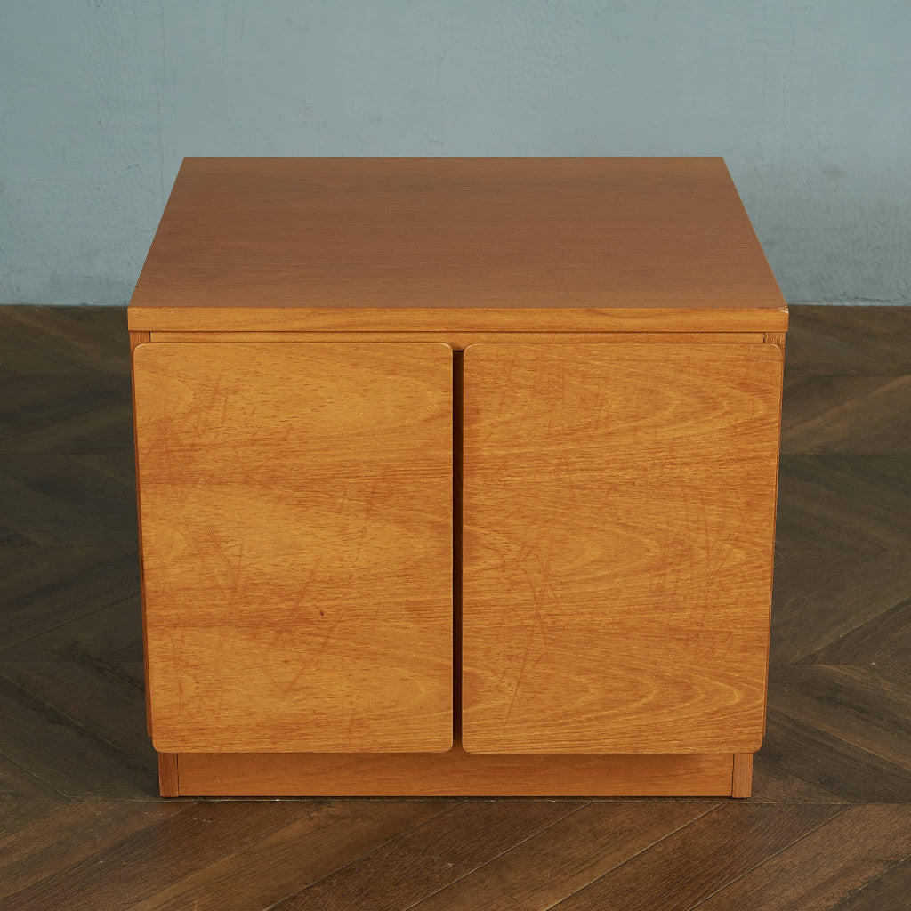 ヴィンテージ サイドキャビネット