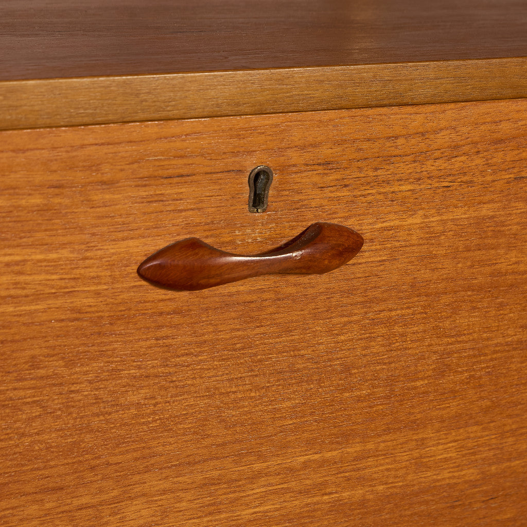 ウォールユニット