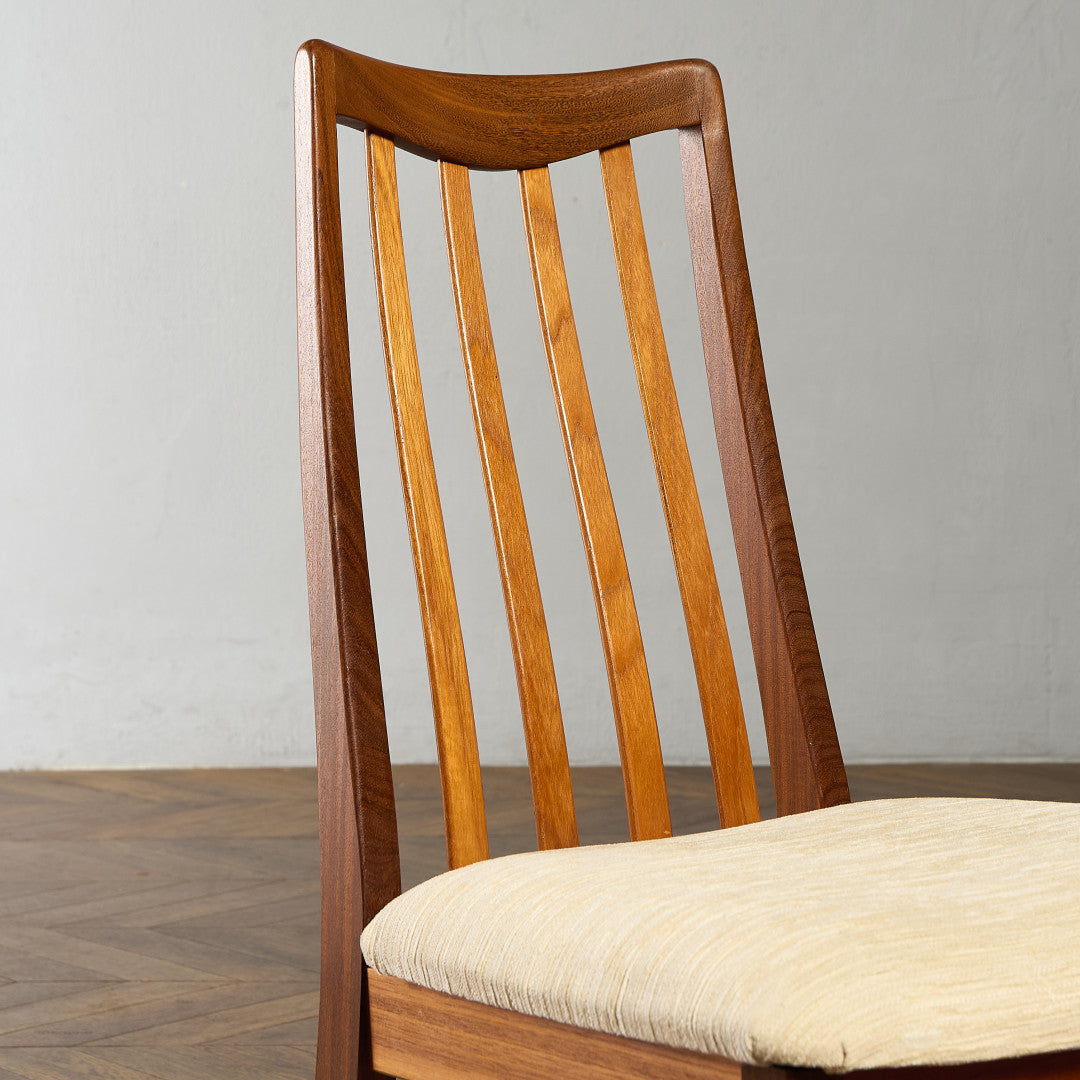 スラットバックチェア (4540)