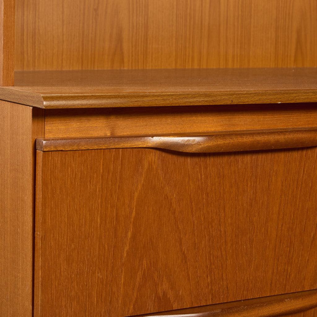 A Quinn (Sales) Ltd ヴィンテージ ウォールユニット