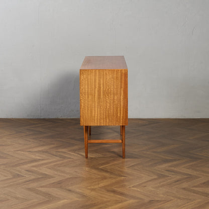 ヴィンテージ サイドボード