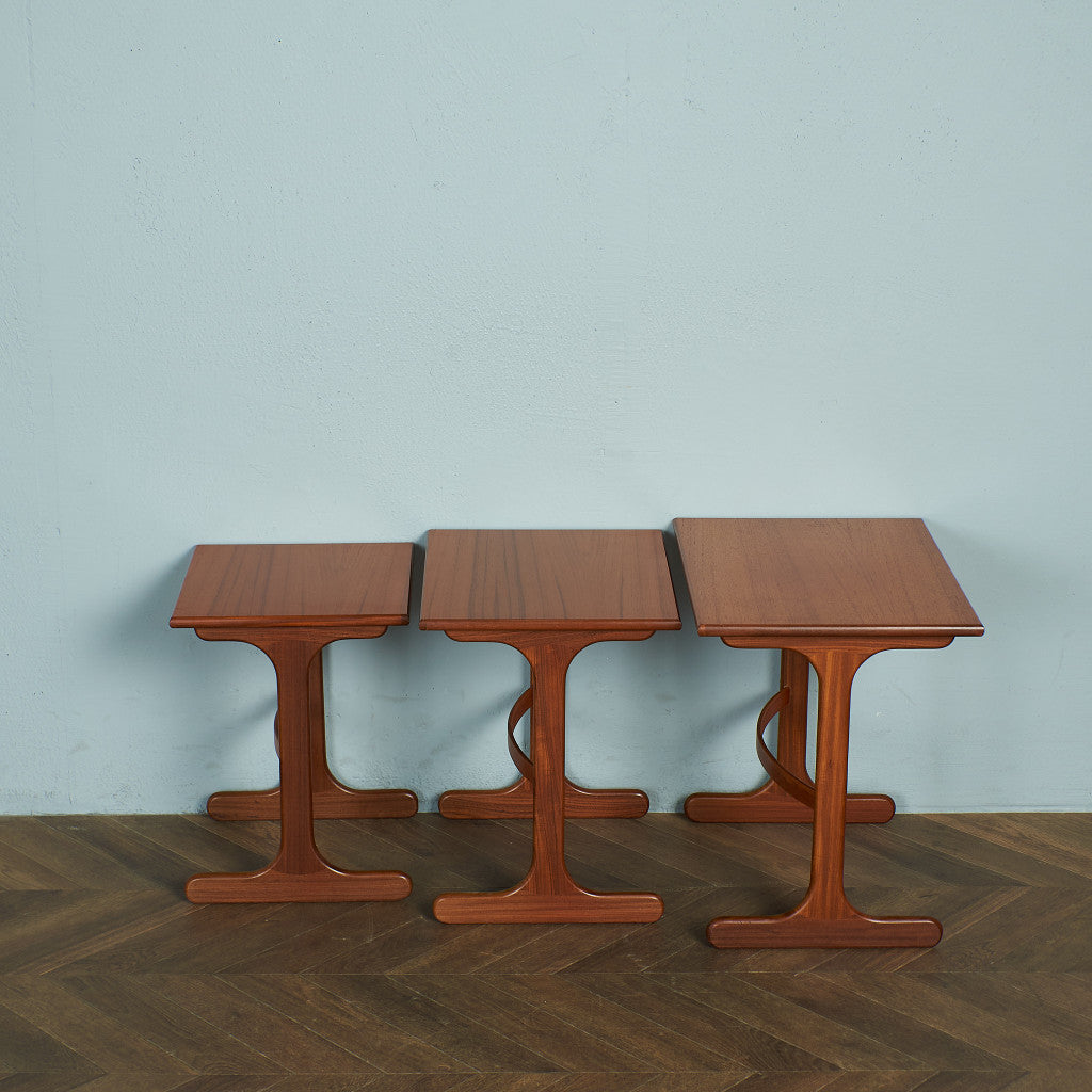 ビンテージ家具　G-PLAN(ジープラン) / ネストテーブル ジープラン G-PLAN ヴィンテージ ネストテーブル #74757