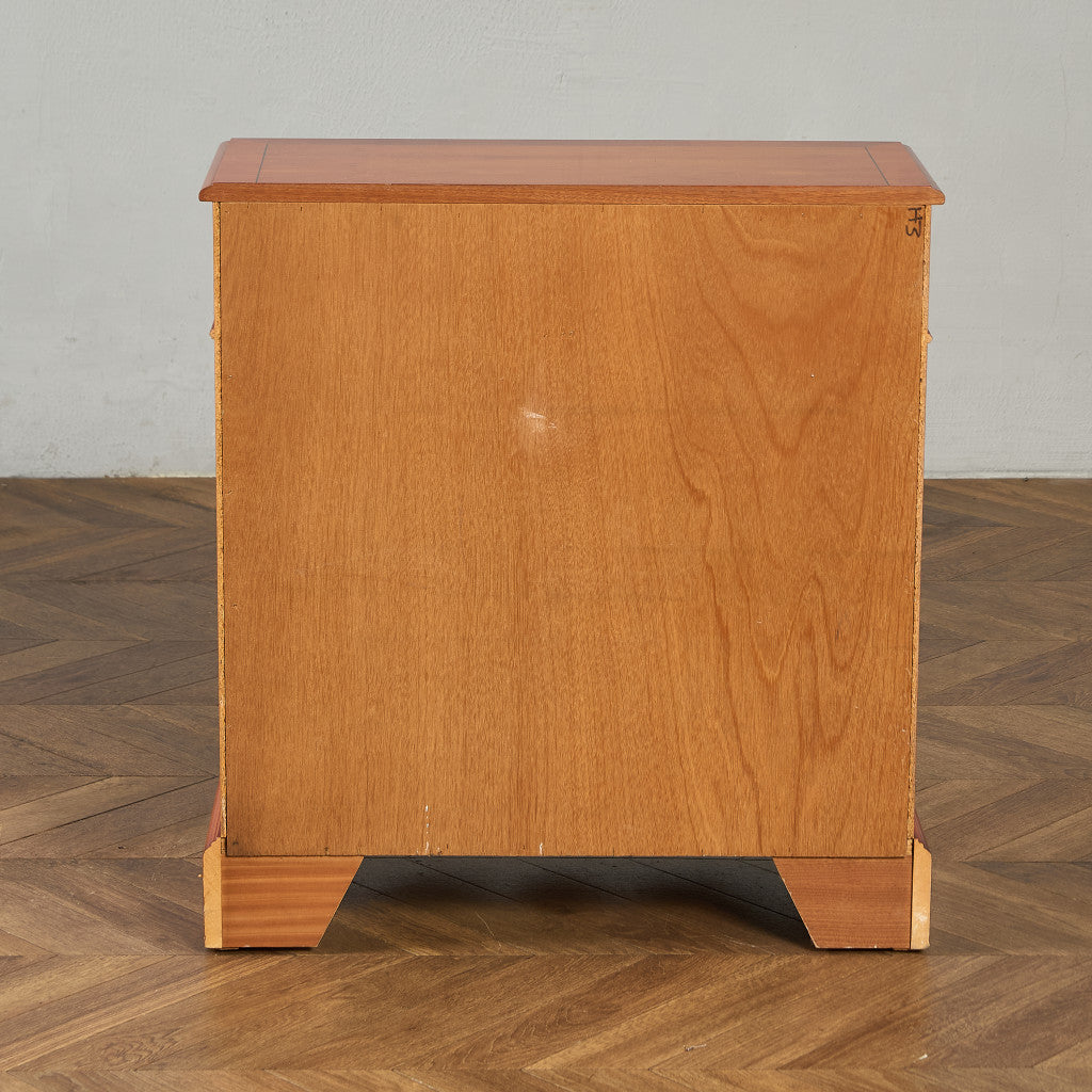 英国 クラシック ブックシェルフ