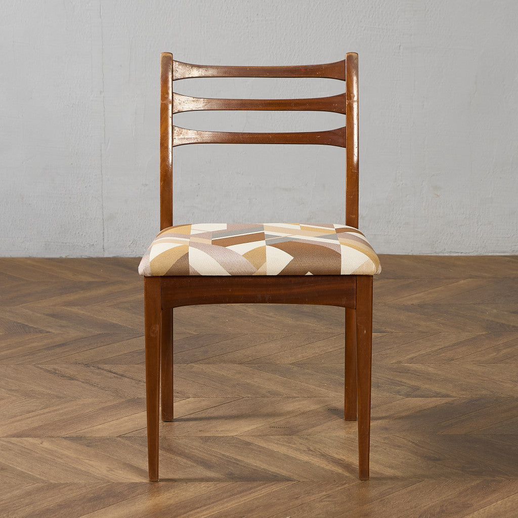 ヴィンテージ ダイニングチェア / 座面張替え済み (LUUM)
