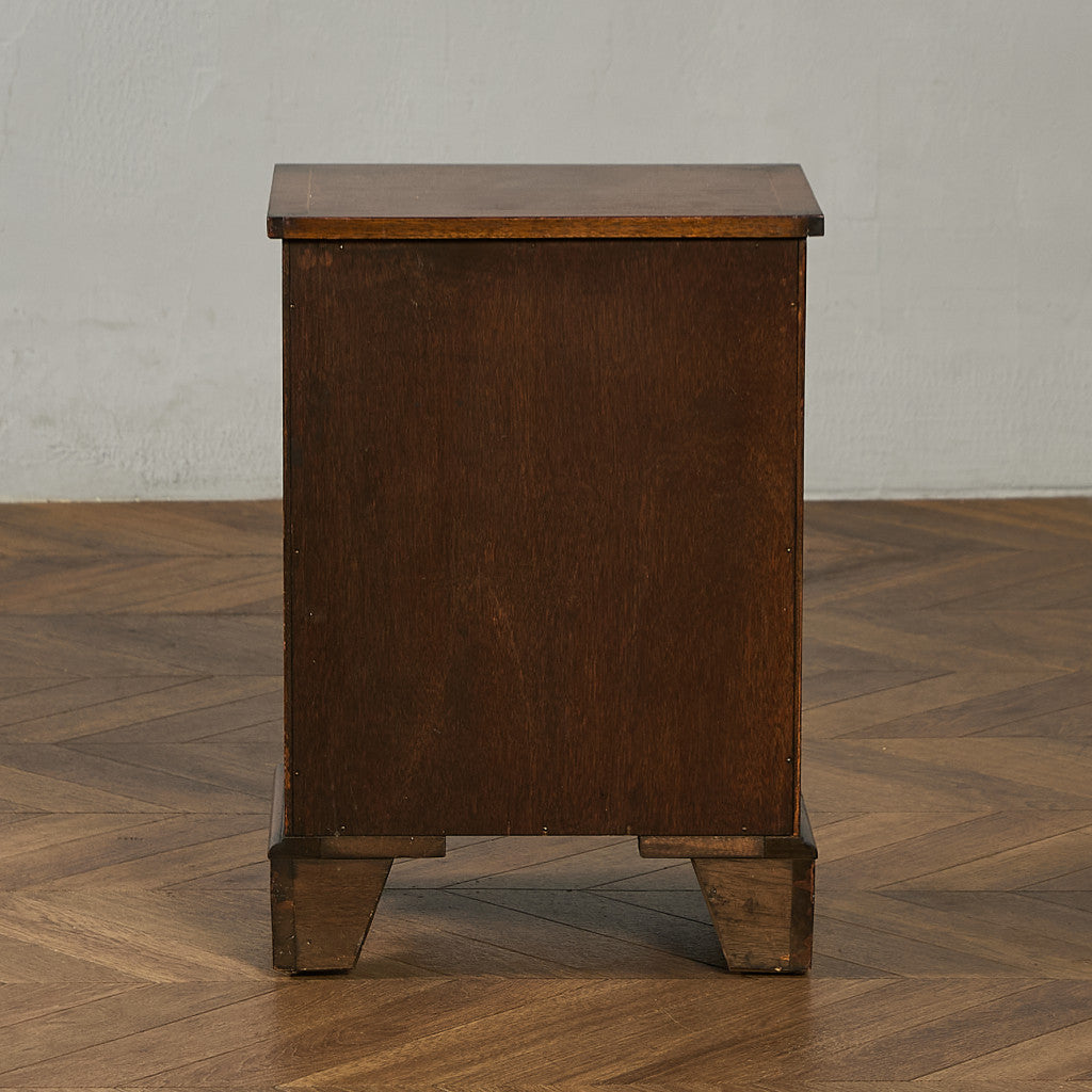 英国 クラシック 4段 サイドチェスト