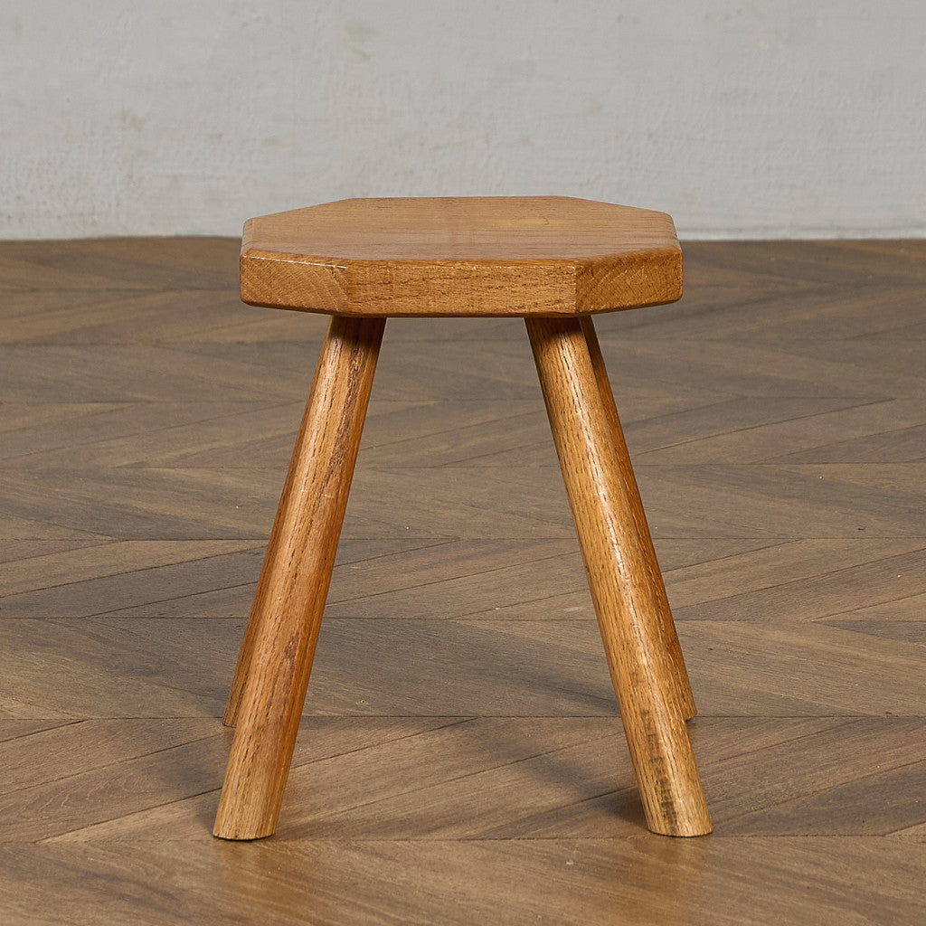 英国 クラシック ミルキングスツール