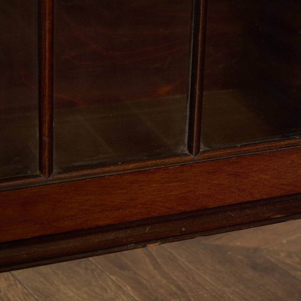 英国 クラシック ブックケース