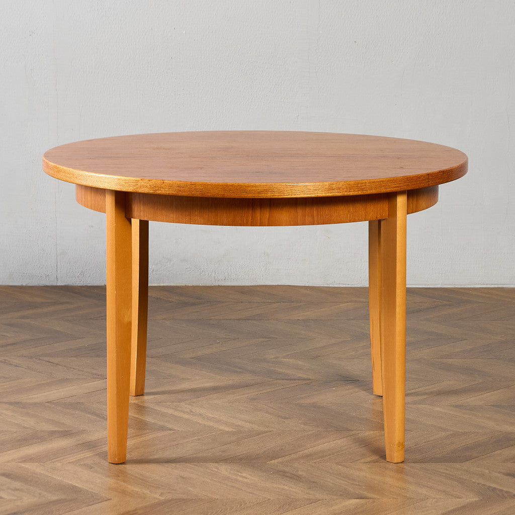 旧東ドイツ ヴィンテージ ラウンド ダイニングテーブル #95593