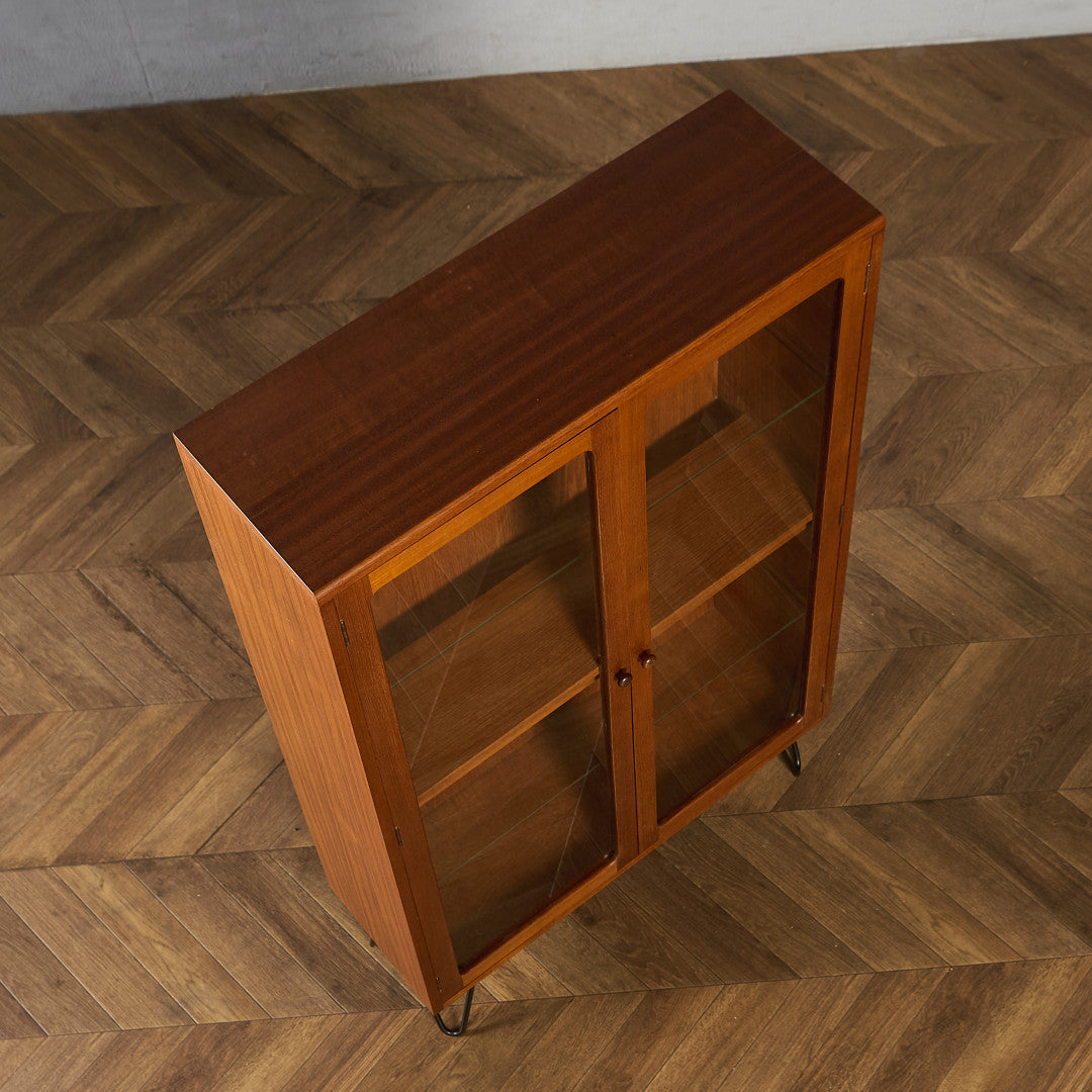 Fresco ガラス ブックケース カスタム アイアン ヘアピンレッグ