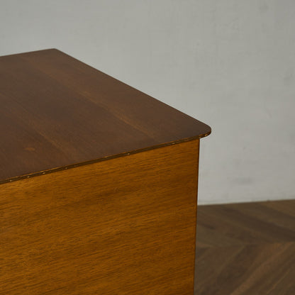 英国ヴィンテージ サイドボード