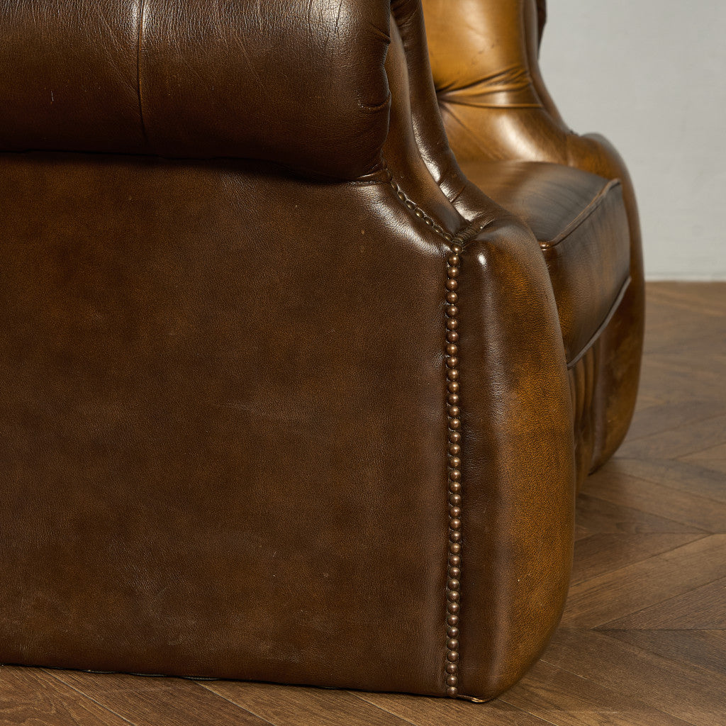 英国 クラシック チェスターフィールド ソファ