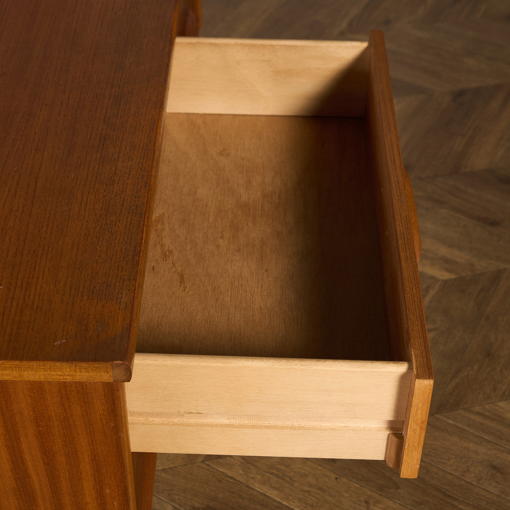 ヴィンテージ サイドボード