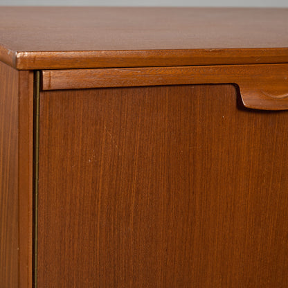 イギリス ヴィンテージ サイドボード カップボード