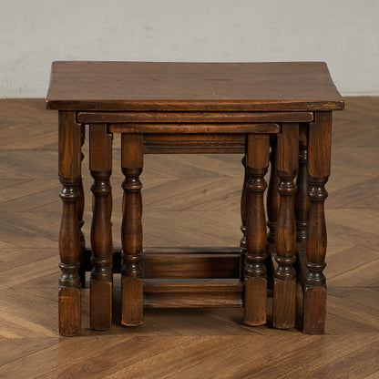 英国 クラシック オーク材 ネストテーブル