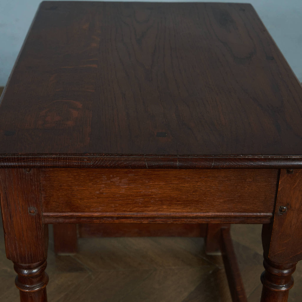 British classic oak nesting table #84618