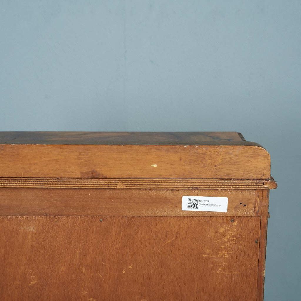 英国クラシック ウォールナット材 ブックケース / 食器棚