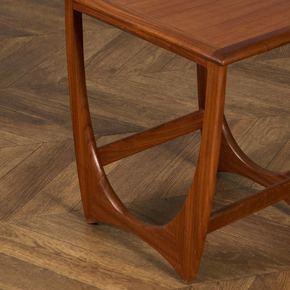 Astro ネストテーブル