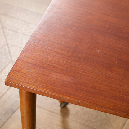 Novy Domov ヴィンテージ ネストテーブル