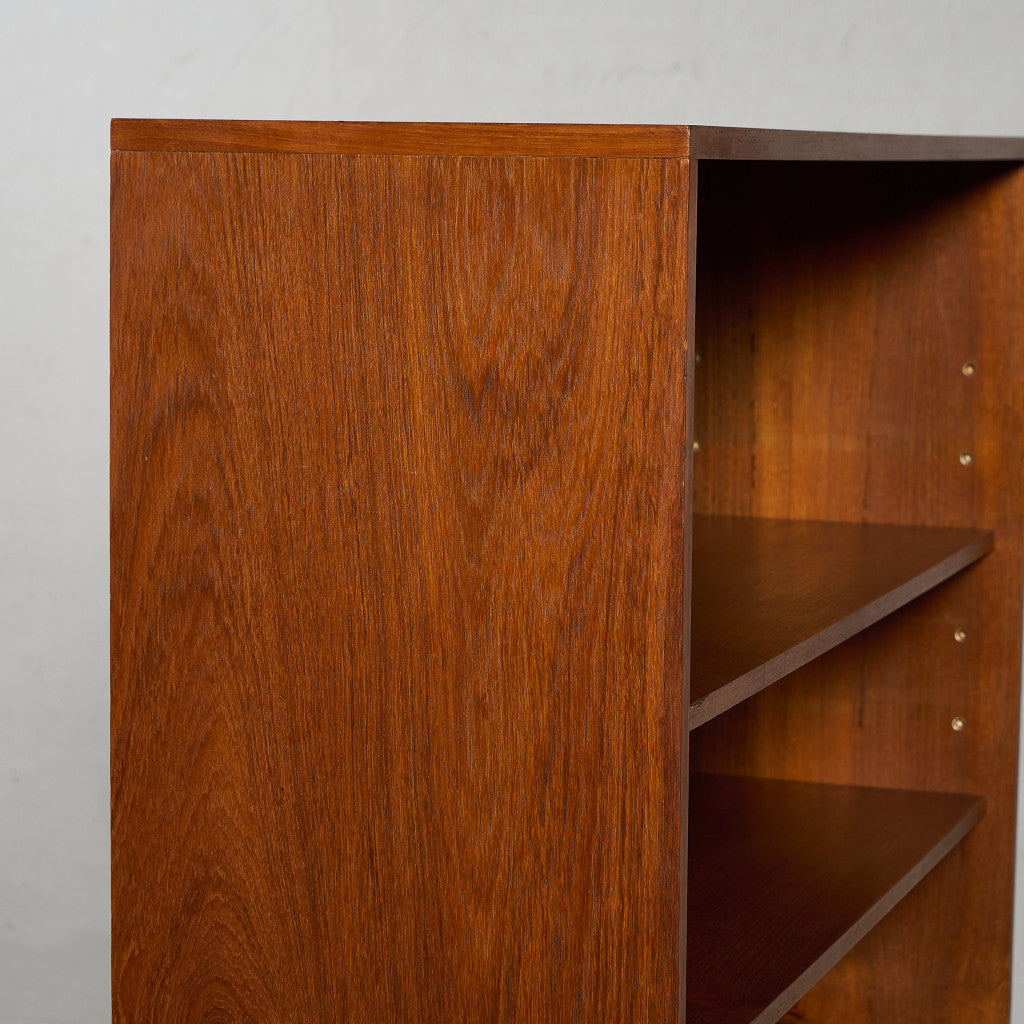 英国 ヴィンテージ キャビネット