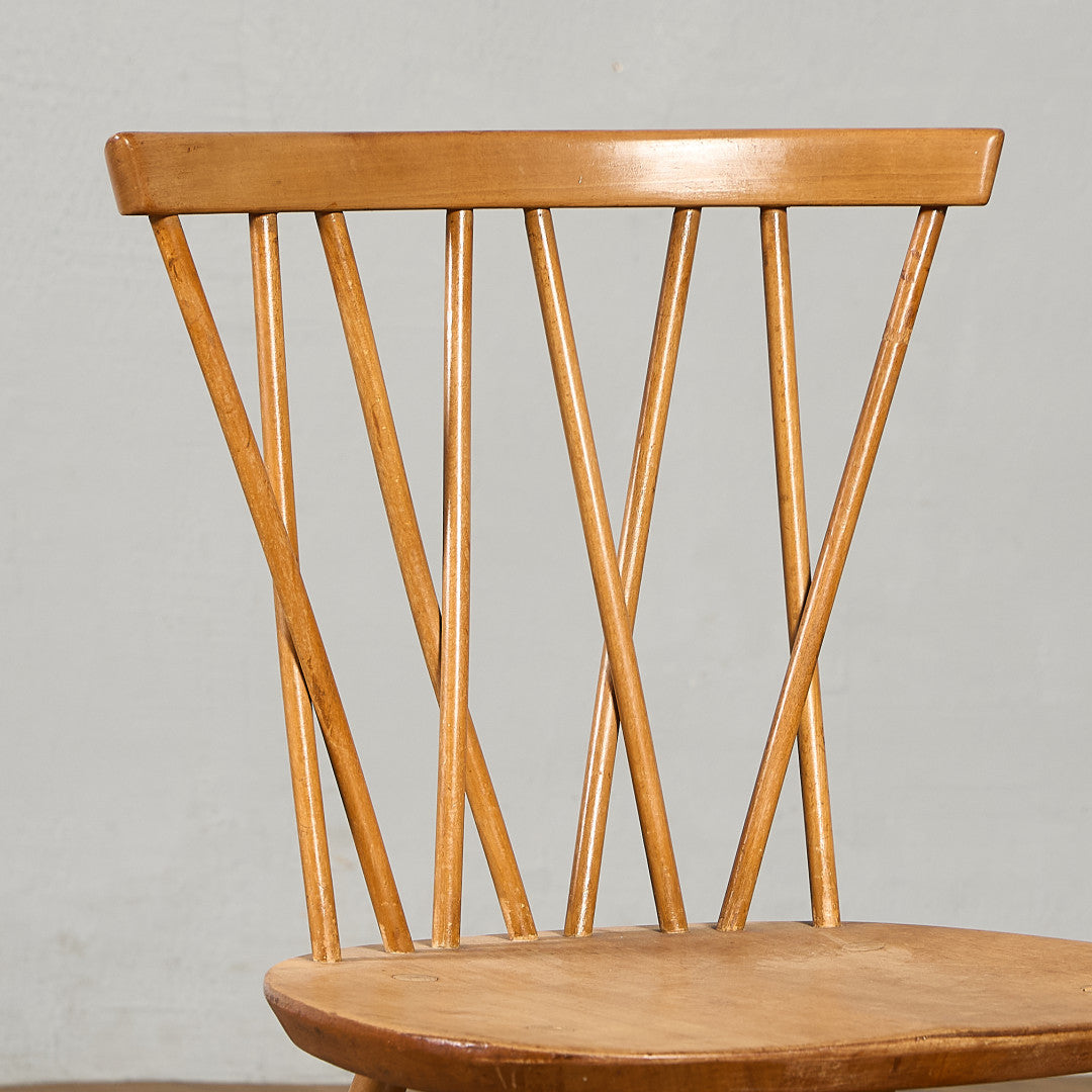 ラティスドチェア