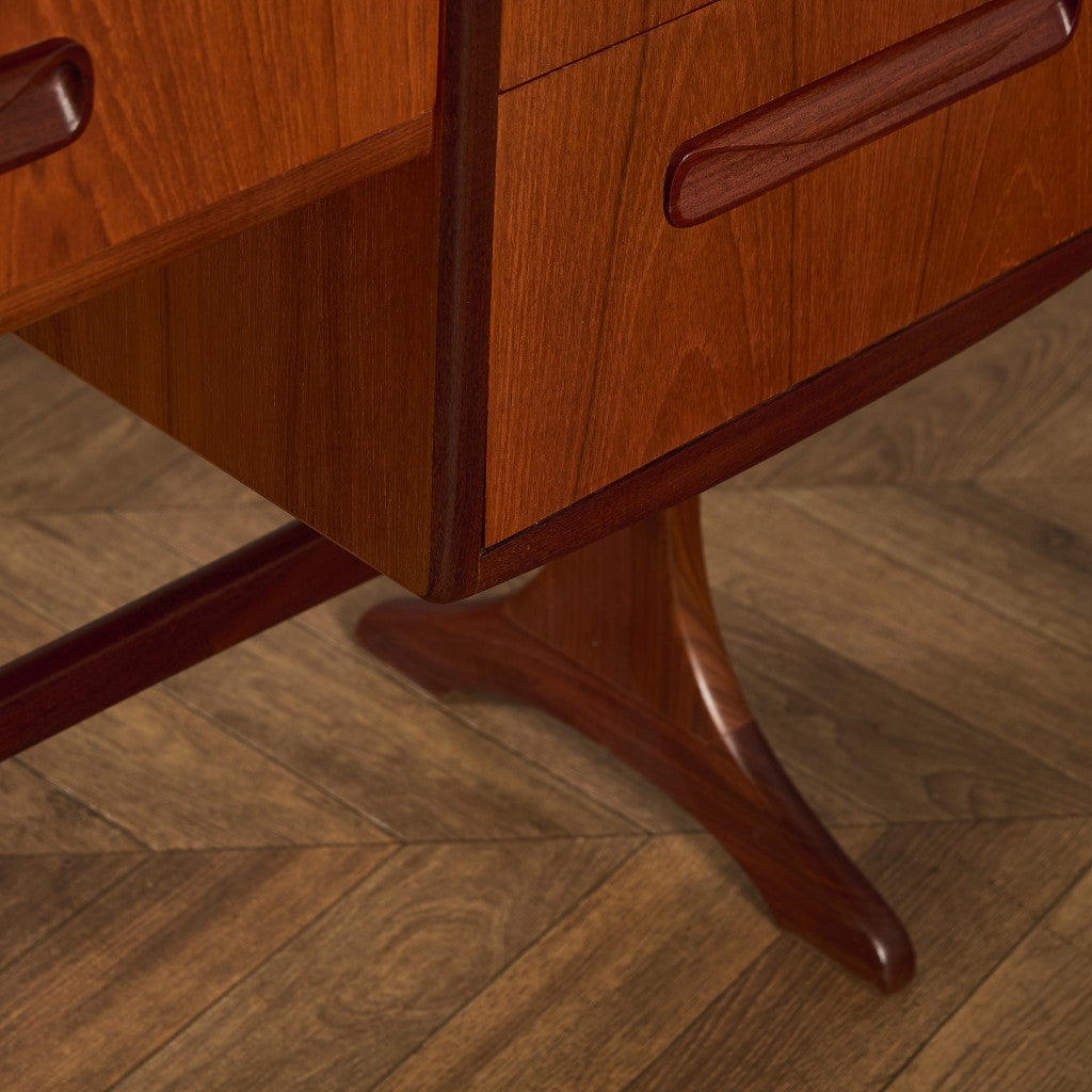 ニューフレスコ ドレッシングデスク (1986)