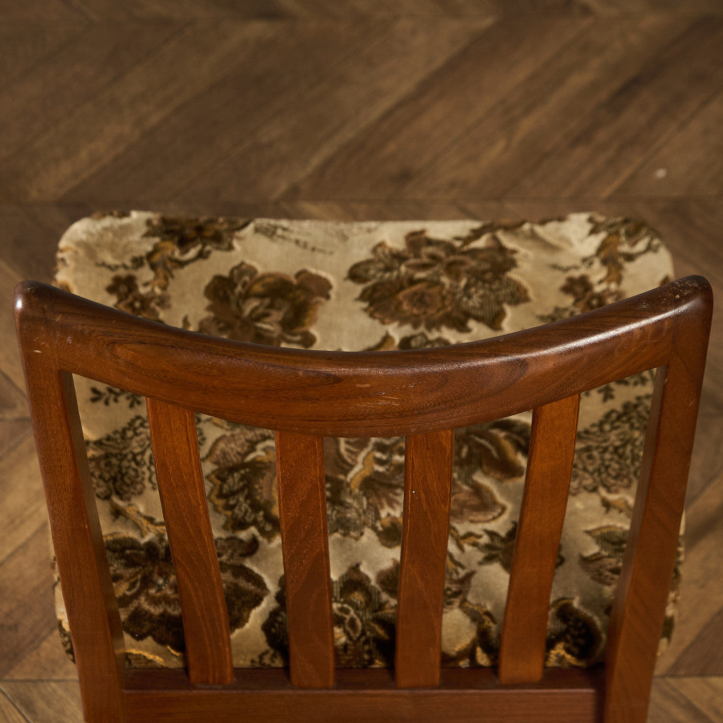 スラットバックチェア (4540)