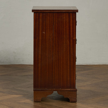 英国 クラシック 4段 サイドチェスト