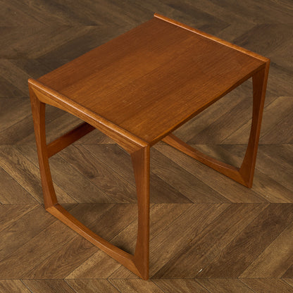 Quadrille ヴィンテージ ネストテーブル