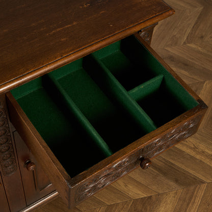 英国 クラシック キャビネット 食器棚