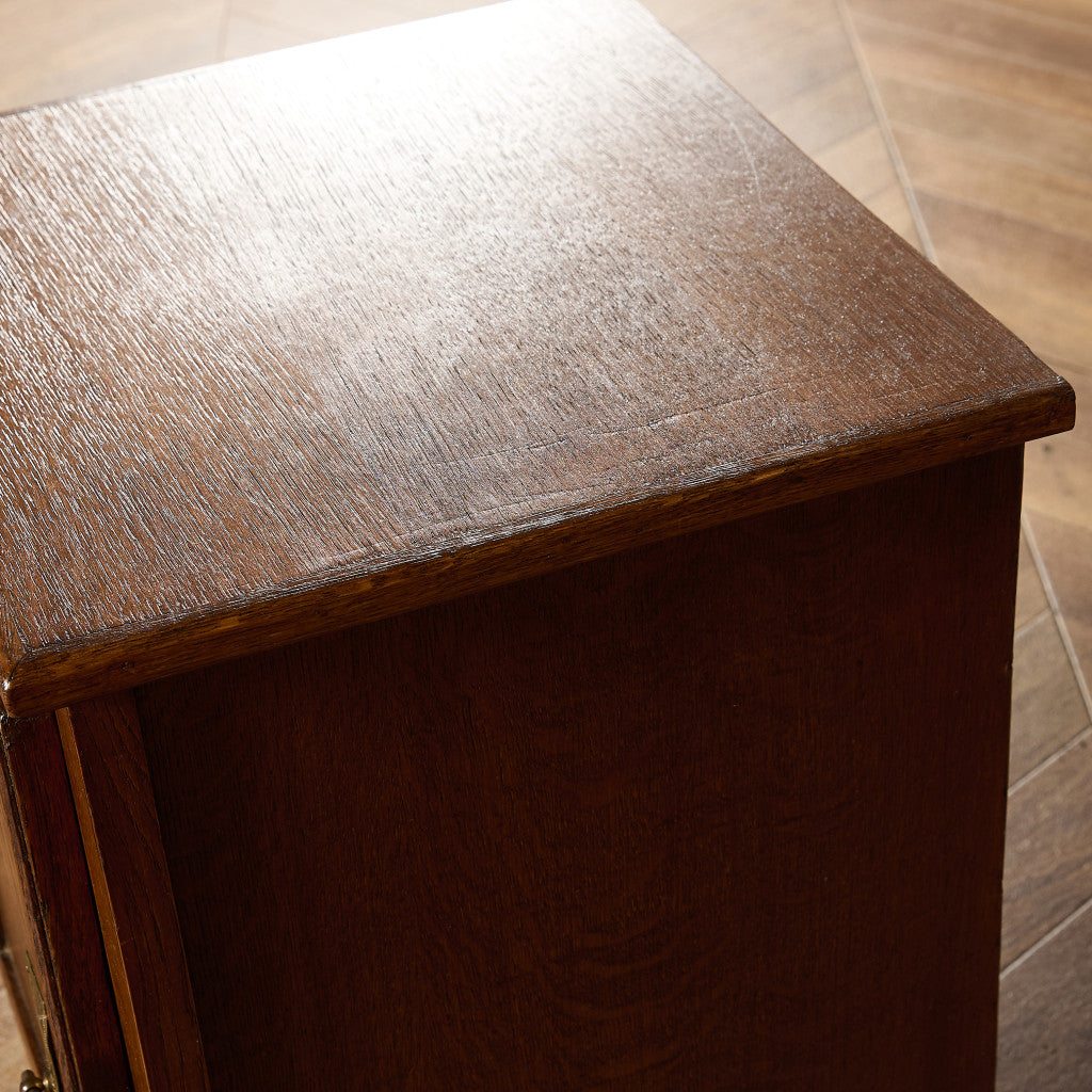 英国 クラシック ベッドサイド キャビネット