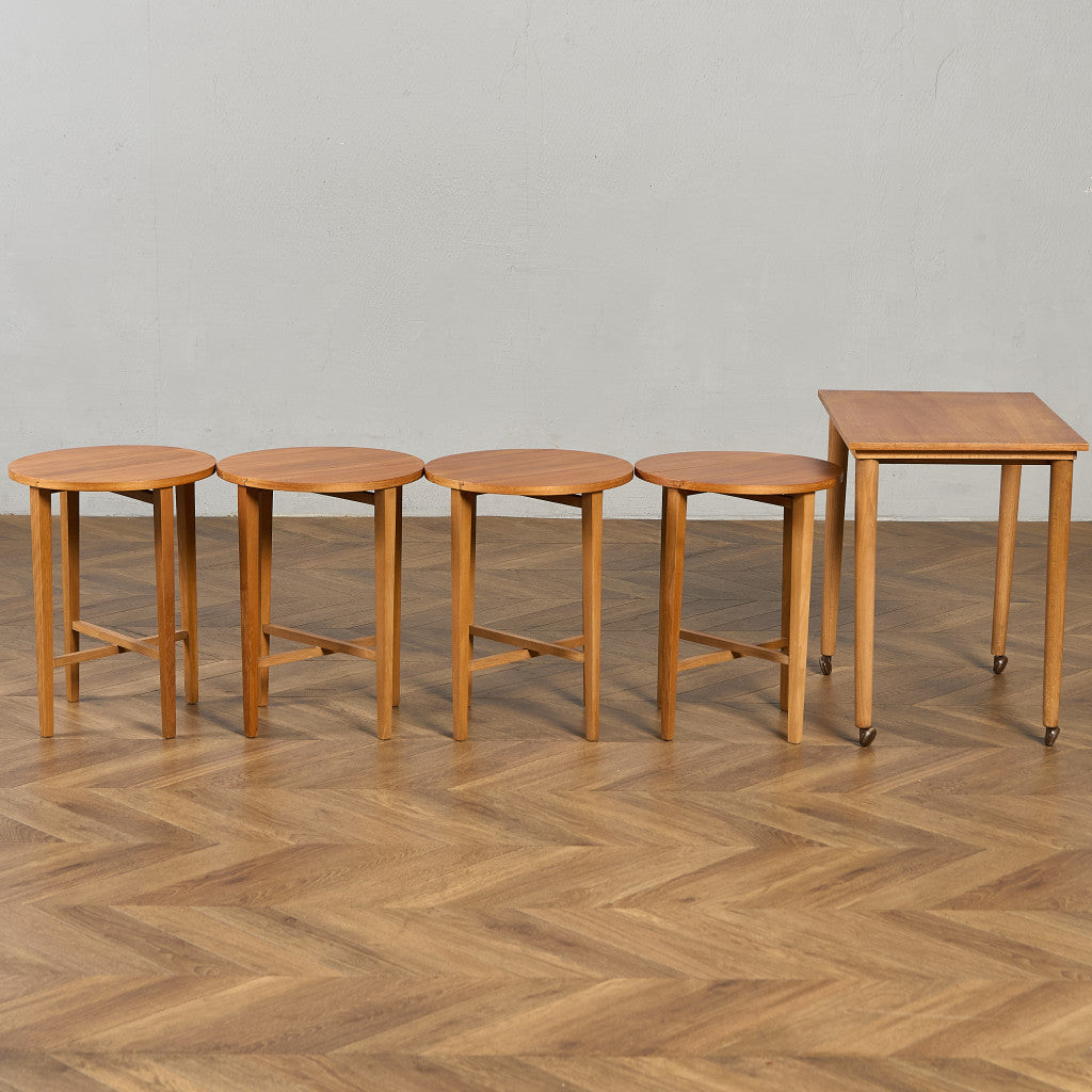 Novy Domov ヴィンテージ ネストテーブル