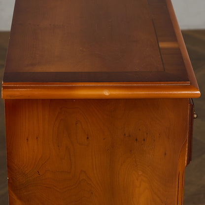 英国 クラシック サイドキャビネット