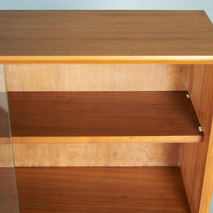 ヴィンテージ ガラスキャビネット