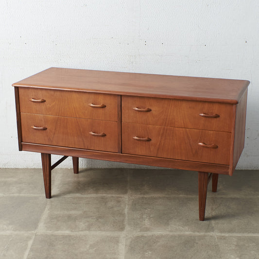 ヴィンテージ サイドボード