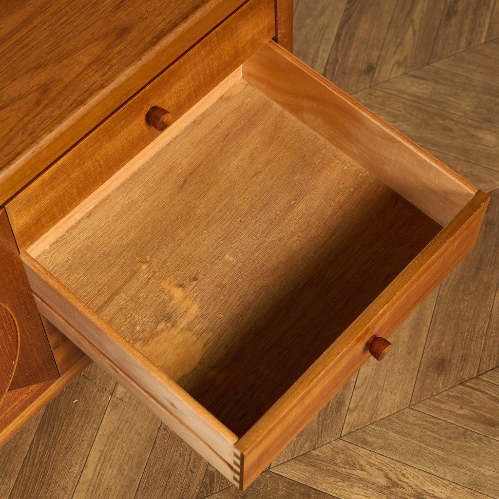 ヴィンテージ サークル サイドボード